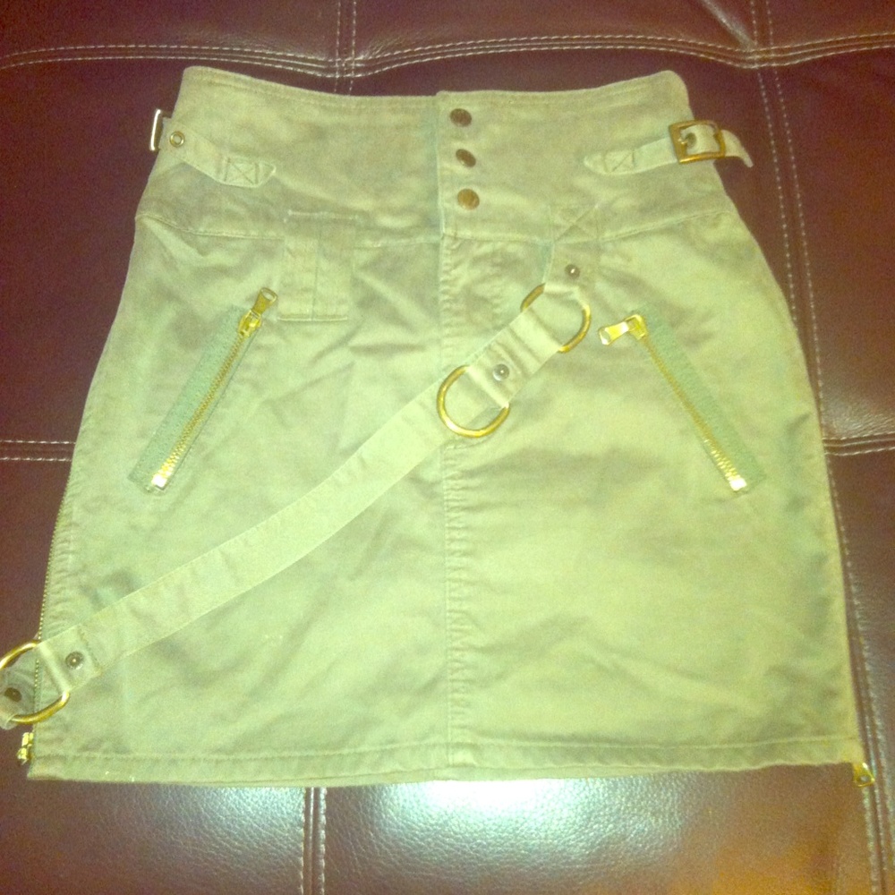 DOLCE & GABBANA belted skirt